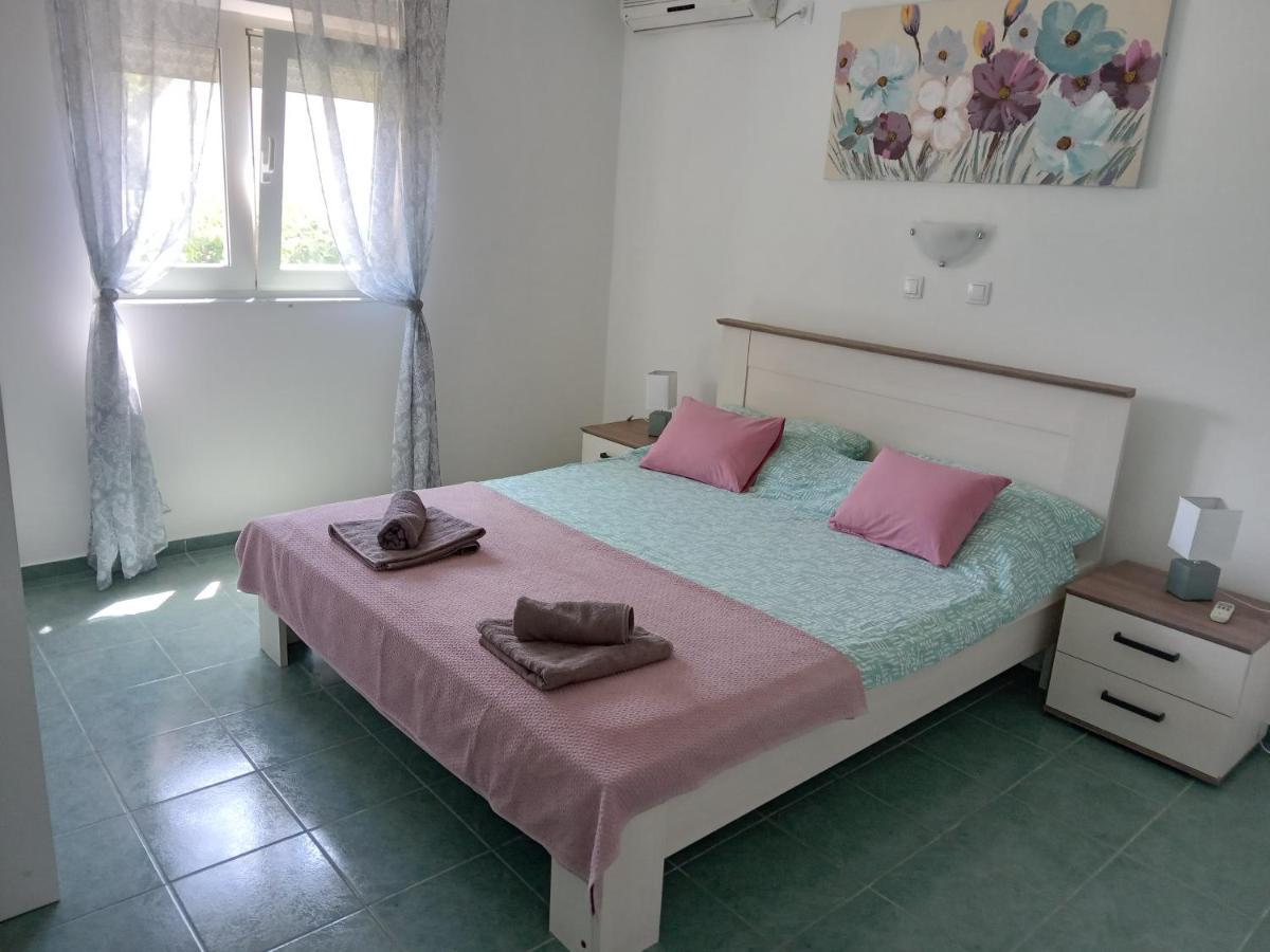 Holiday House Lara Starigrad Exterior photo